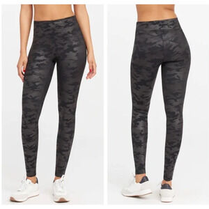 Spanx High Waist Black Camo Leggings Womens M Faux Vegan Leather Chic Baddie